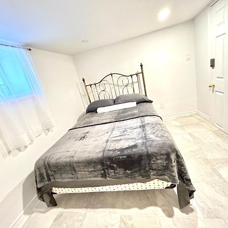 Aubin Paradise Housing Уиндзор Екстериор снимка